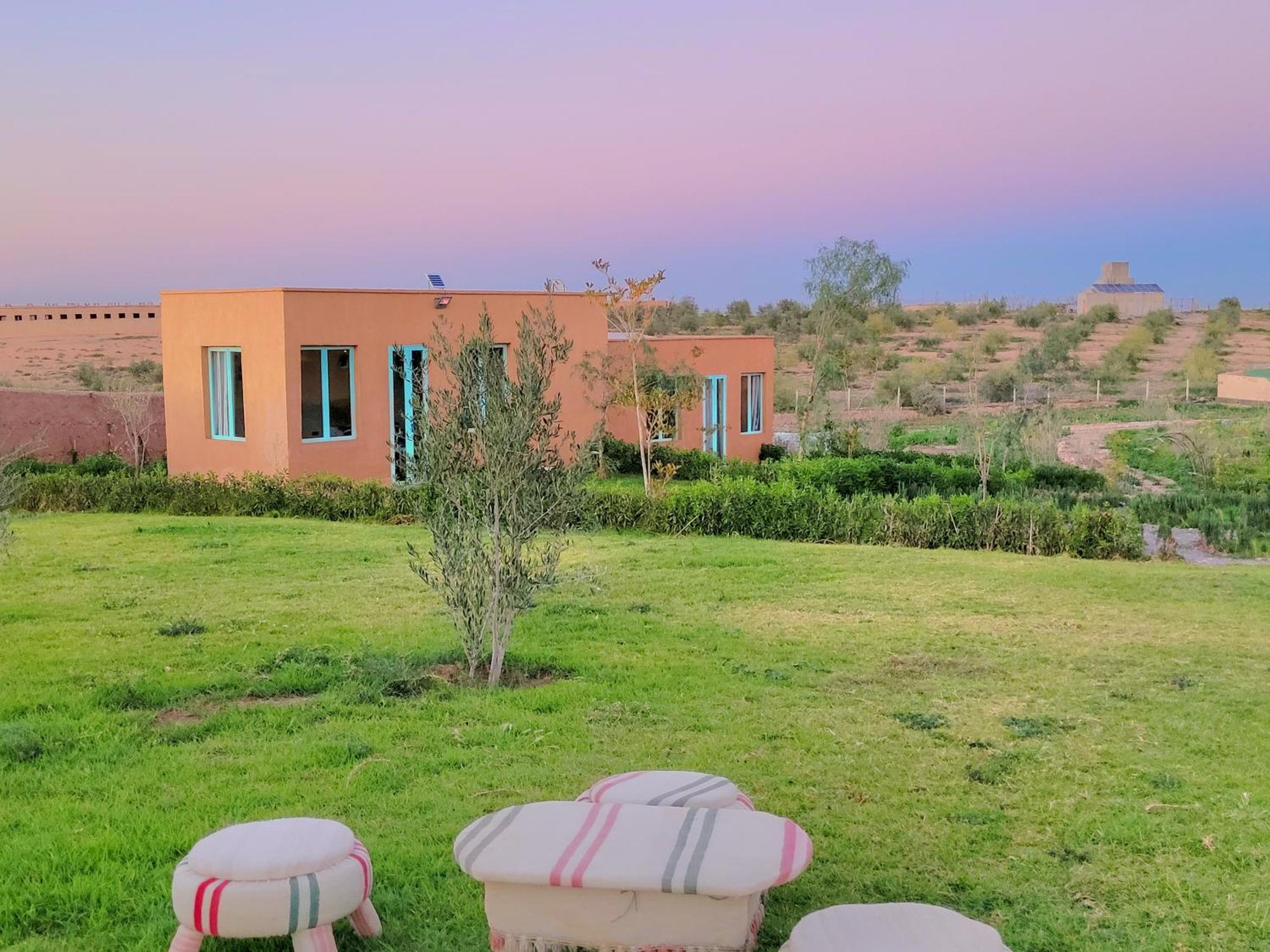 Family Village Marrakech Маракеш Екстериор снимка